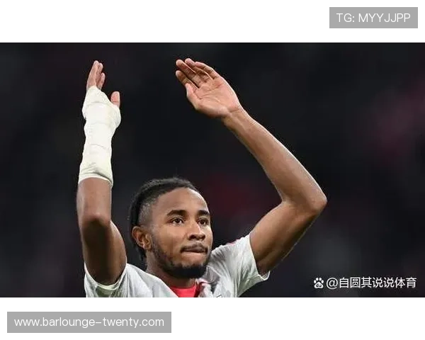 前场自由人模板：恩昆库如何适配多个位置