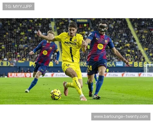 巴萨关键战发挥稳定性问题逐步反映，联赛争冠形势持续承压