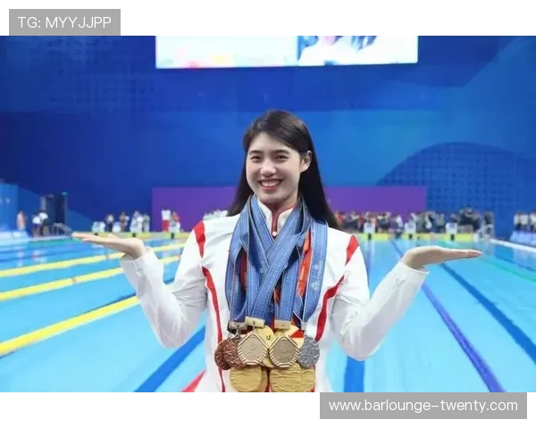 张雨霏训练完直接倒头就睡，普通人这能坚持几天？